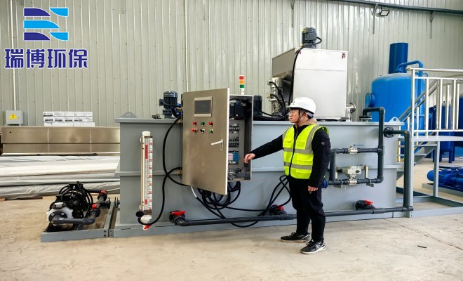 ����������ȫ�Զ����ܼ�ҩװ��|�л����������豸|Σ���ݴ������ᳵ�������̿|���������豸�����ֳ�ͼ