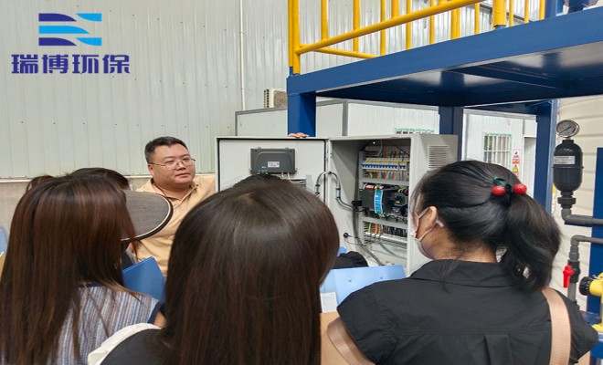����������ҩװ����ôѡ�ͣ�ˮ��������������PAM|PAC|����ѭ��ˮȫ�Զ���ҩװ�ã������豸���۸�������ֳ�ͼ